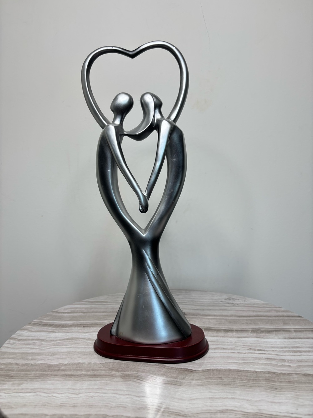 Modern Silver Tone Couple Heart Sculpture - Romantic Home Accent 15”